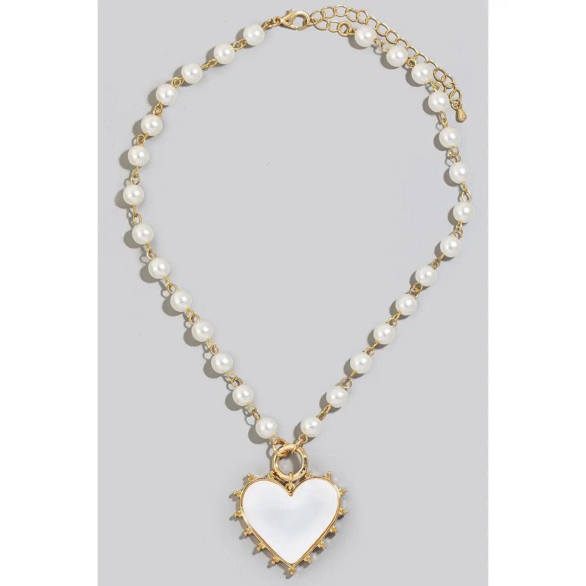 White Heart Pearl Beaded Necklace