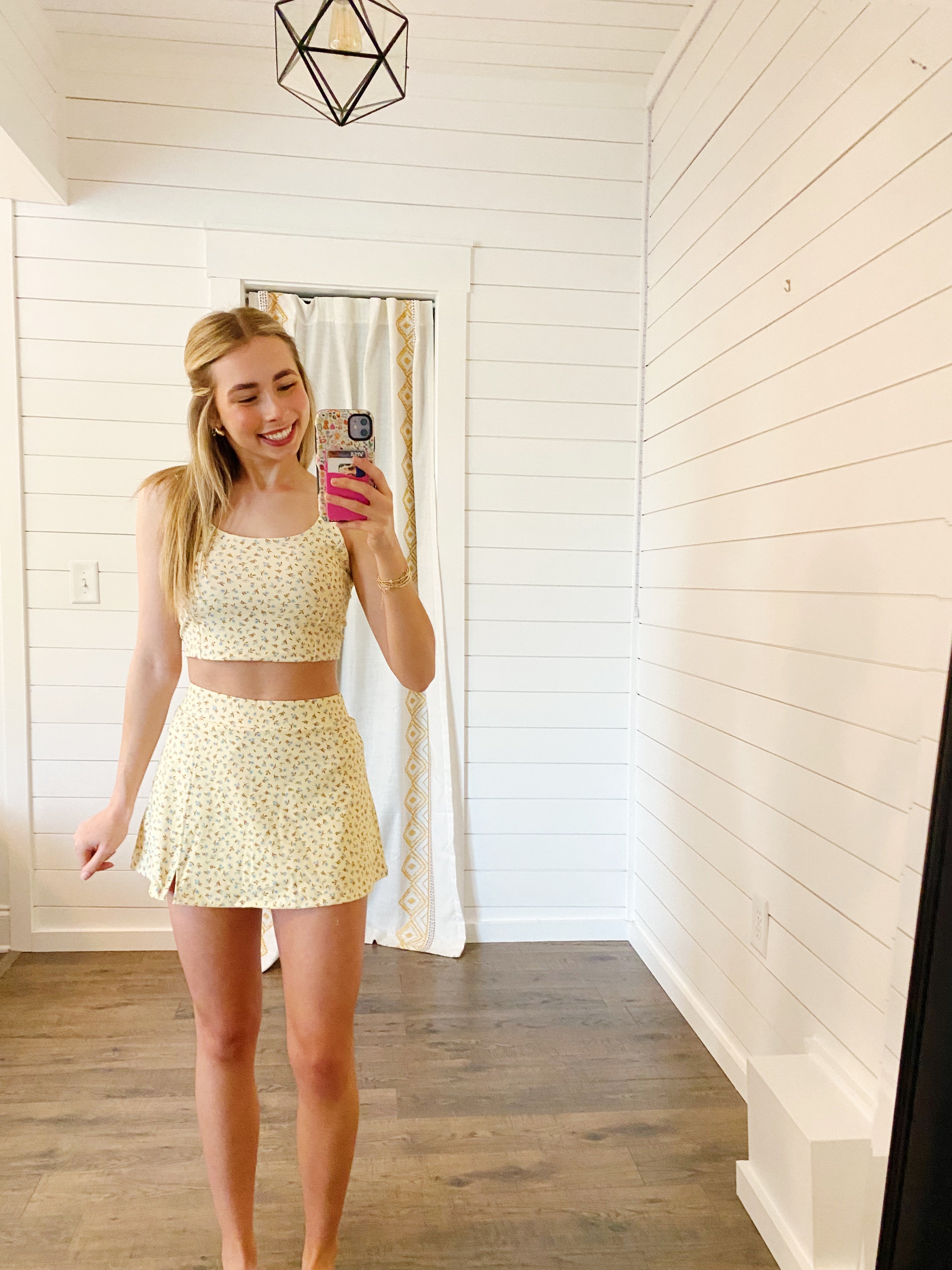 Yellow Daises Active Skort