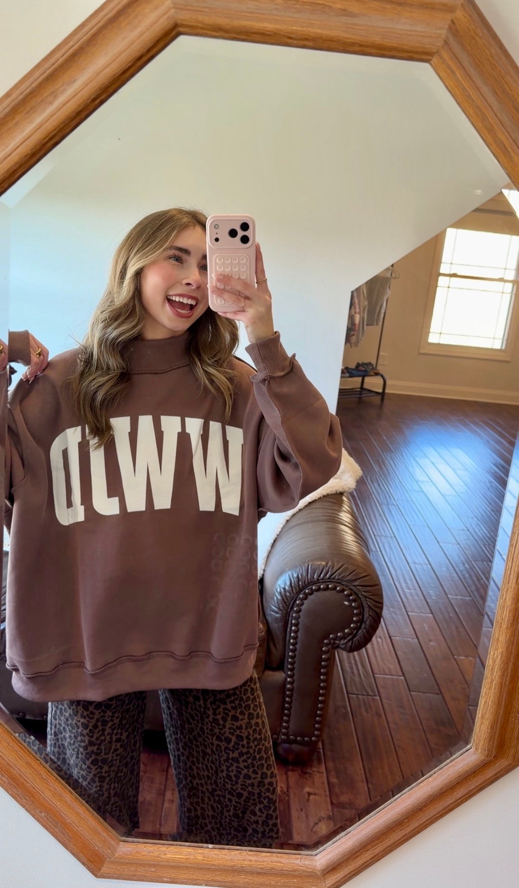WWJD + Amen Reversible Mockneck (brown)